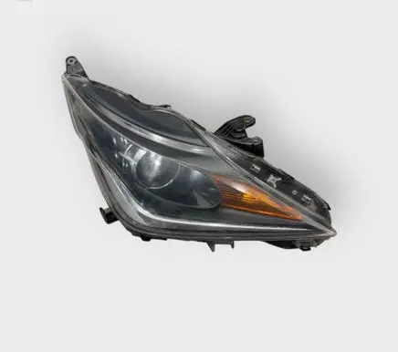 Toyota Aygo AB40 Headlight/headlamp 