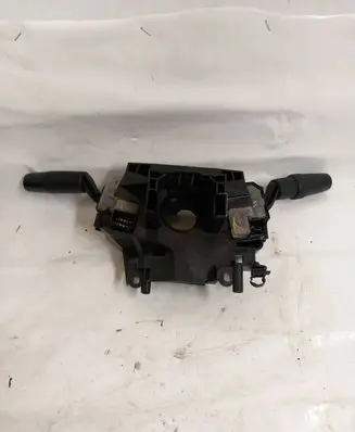 Mazda 3 I Wiper control stalk 17D682