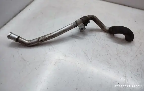 Volkswagen Touareg II Engine coolant pipe/hose 7P0819278B
