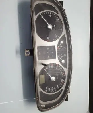 Renault Laguna II Speedometer (instrument cluster) 8200328442 50101