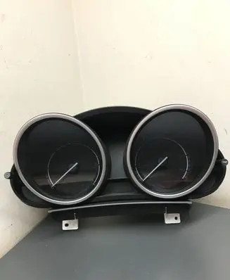 Mazda 3 II Speedometer (instrument cluster)