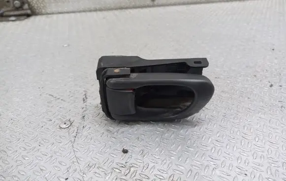 Subaru Forester SF Front door interior handle