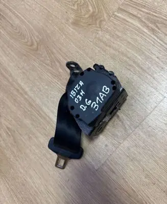 Seat Ibiza III (6L) Rear seatbelt 6L0857805 6L0857805B 00063774B