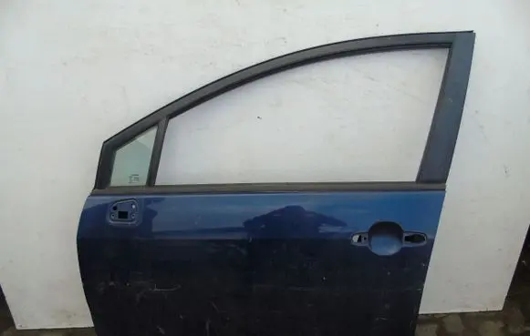 Toyota Corolla Verso AR10 Door control unit/module