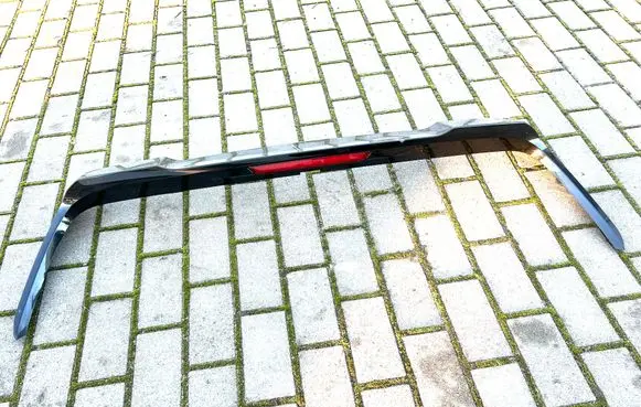 Lexus UX Tailgate/trunk spoiler 7608576080 7689176040