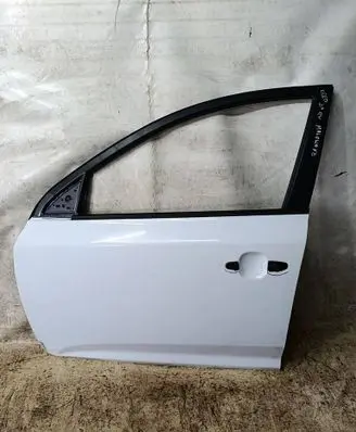 KIA Ceed Front door 