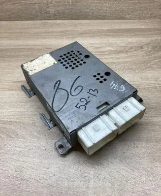 Chrysler Voyager Central body control module P4686674 4686674