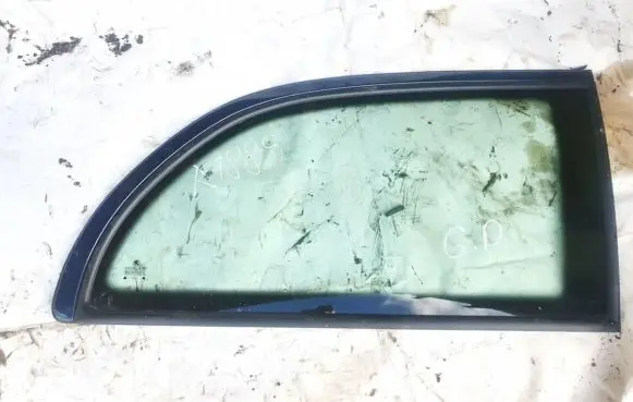 Skoda Octavia Mk1 (1U) Rear side window