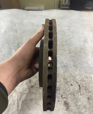 Nissan Patrol Y61 Front brake disc