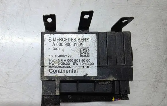 Mercedes-Benz Sprinter W906 Fuel injection pump control unit/module A0009003101