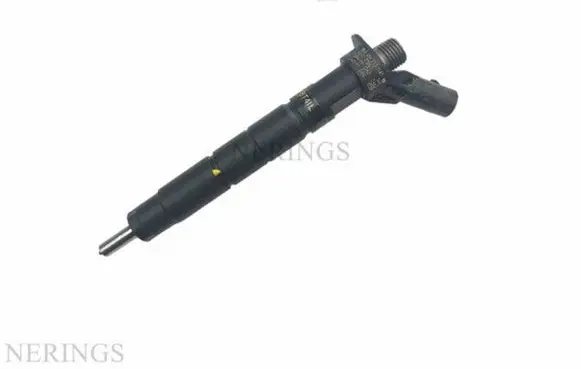 Mercedes-Benz C W205 Fuel injector 0445117048 RF-0445117047