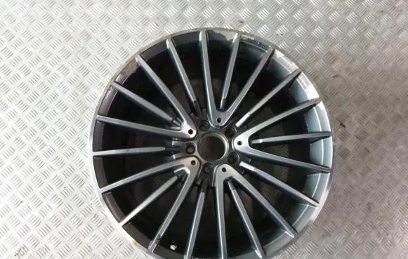 Mercedes-Benz S W223 R21 alloy rim 