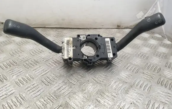 Volkswagen Golf IV Indicator stalk 8L0953513G 4B0953503F