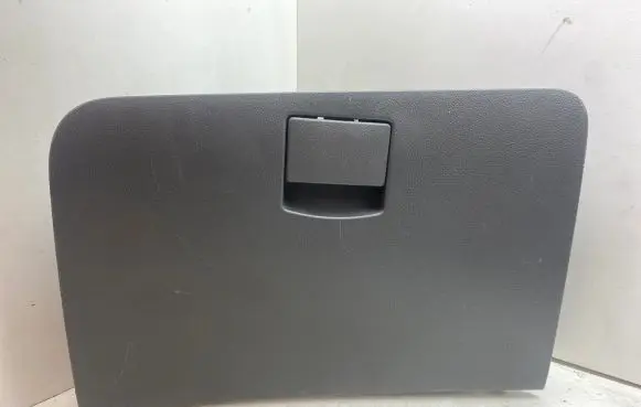 Chevrolet Spark Glove box lid/cover 96909219