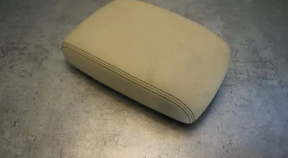 Infiniti FX Armrest