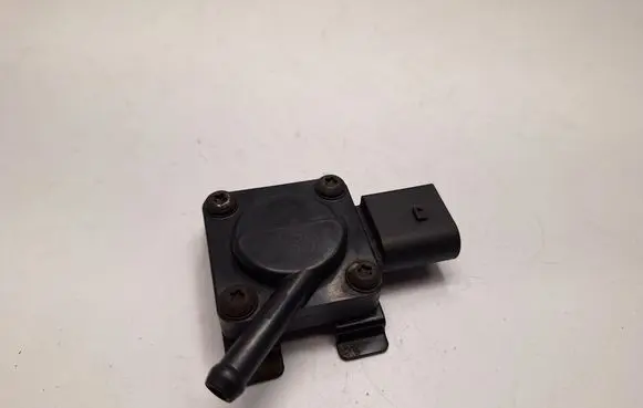 BMW 7 E65 E66 Exhaust gas pressure sensor 13627789219