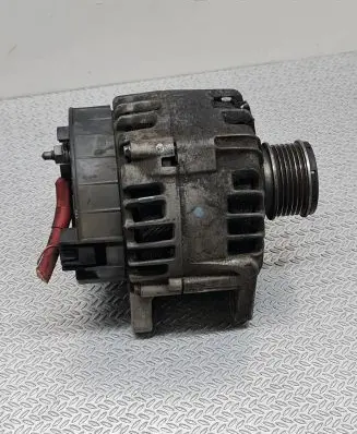 Renault Megane III Generator/alternator 2606272B 231000026R TG15C146