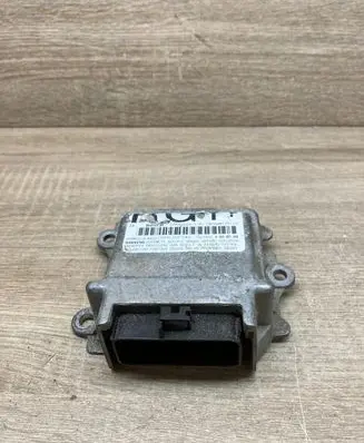 Chrysler Voyager Airbag control unit/module 04748604AA 0285001466