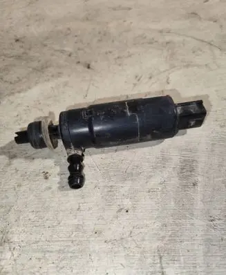 Audi A6 S6 C5 4B Headlight washer pump 3b0955681a