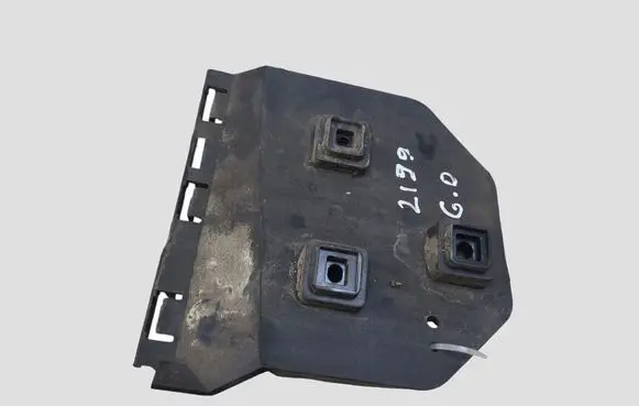 Volvo V50 Rear bumper mounting bracket 30763020