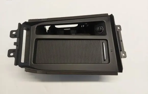 Audi e-tron Glove box central console 4ke862533e-jlk01
