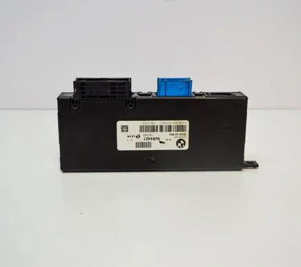 BMW 5 F10 F11 Gateway control module 9284421