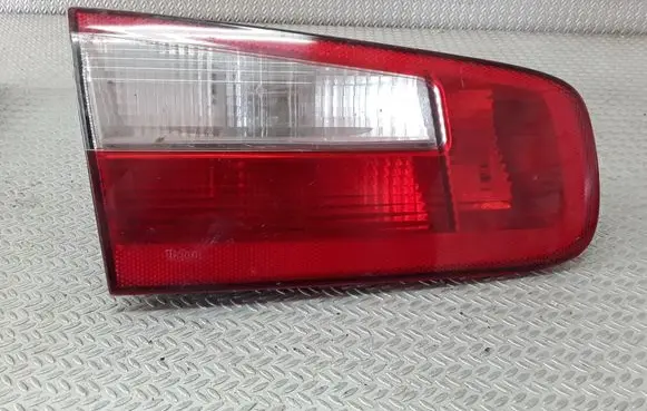 Renault Laguna II Tailgate rear/tail lights 8200002475