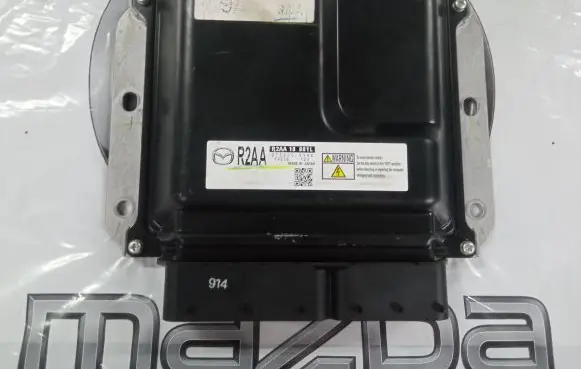 Mazda 6 Engine control unit/module R2AA18881L