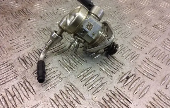 Ford Puma Fuel injection high pressure pump H6BG9D376AB