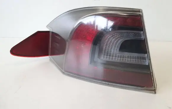 Tesla Model S Rear/tail lights 600592000F 100718910G 134108236401