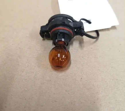 Citroen C5 Headlight/headlamp bulb PSY24W