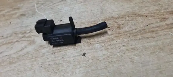Volvo V70 Turbo solenoid valve 30611668