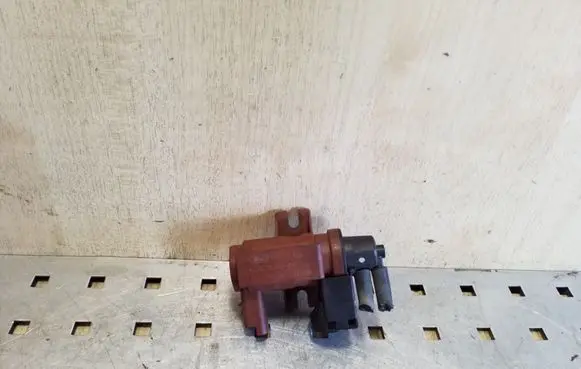 Ford Focus Turbo solenoid valve 6G909E882CA 70177100