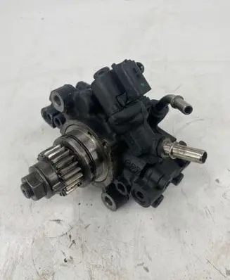 Renault Master III Fuel injection high pressure pump A2C97864000 167001930R 23087006791