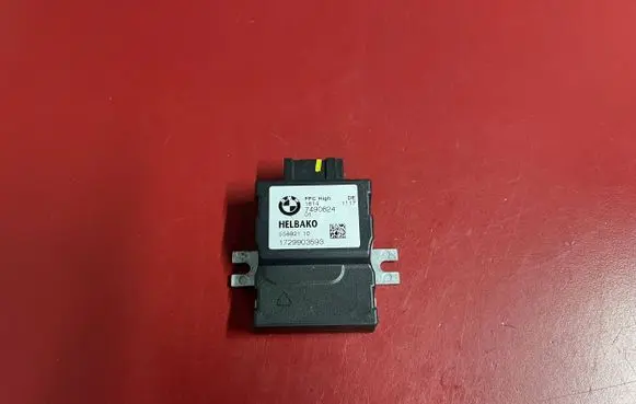 BMW X3 G01 Fuel injection pump control unit/module 7490824 16147490824