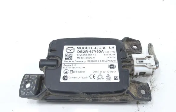 Mazda CX-5 Distronic sensor radar DB2R67Y90A