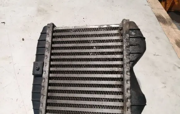 Smart ForTwo I Intercooler radiator 0003127 9010636 0003127V009