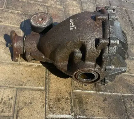 Jaguar S-Type Rear axle beam with reductor 