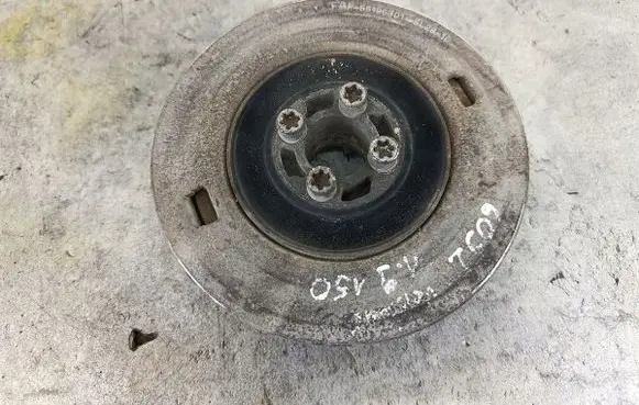 Opel Vectra C Crankshaft pulley 55196301