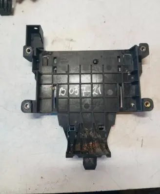 Volvo V70 Other engine bay part 30729835 G9N17108A