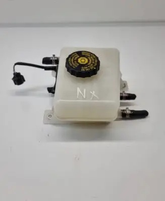 Brake fluid reservoir