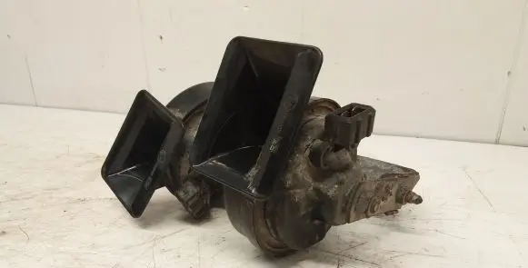 Seat Alhambra (Mk1) Horn signal 0092018
