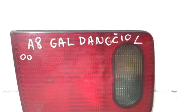 Audi A8 S8 D2 4D Tailgate rear/tail lights 4D0945093292801
