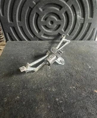 KIA Sportage Front wiper linkage and motor