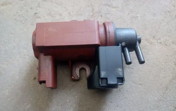 Ford S-MAX Turbo solenoid valve