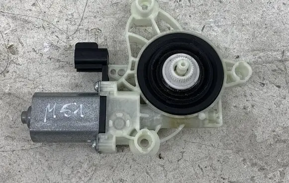 Ford Puma Rear door window regulator motor A75657113