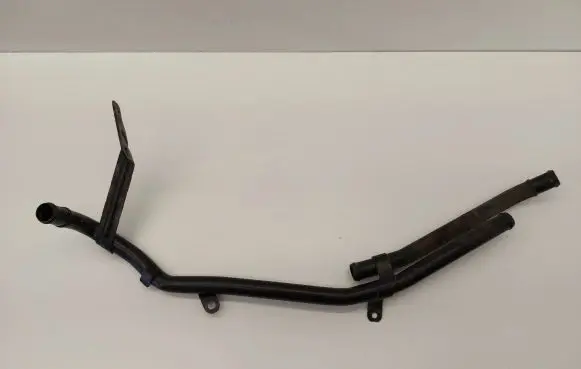 Volkswagen PASSAT B8 Engine coolant pipe/hose 5Q0121070AF