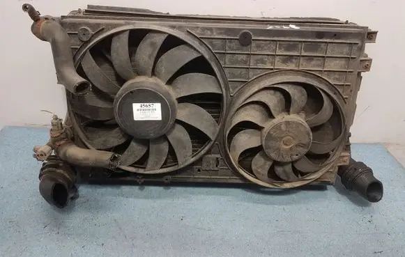 Audi A3 S3 8P Coolant radiator
