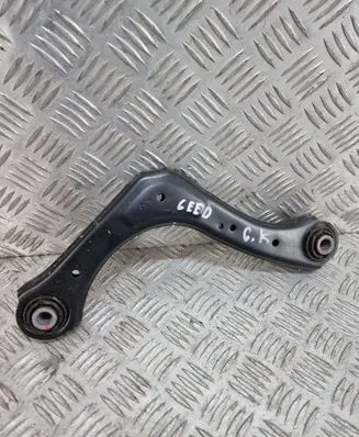 Rear control arm