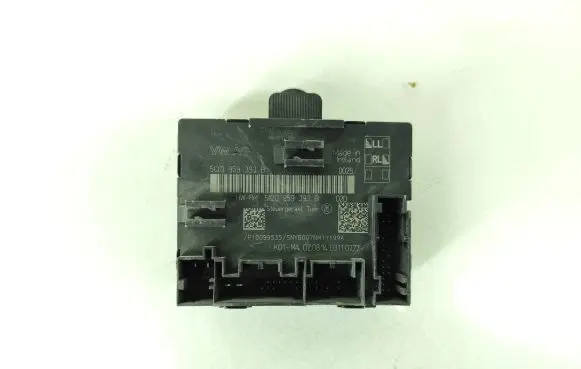 Volkswagen Golf VII Other control units/modules 5Q0959393B